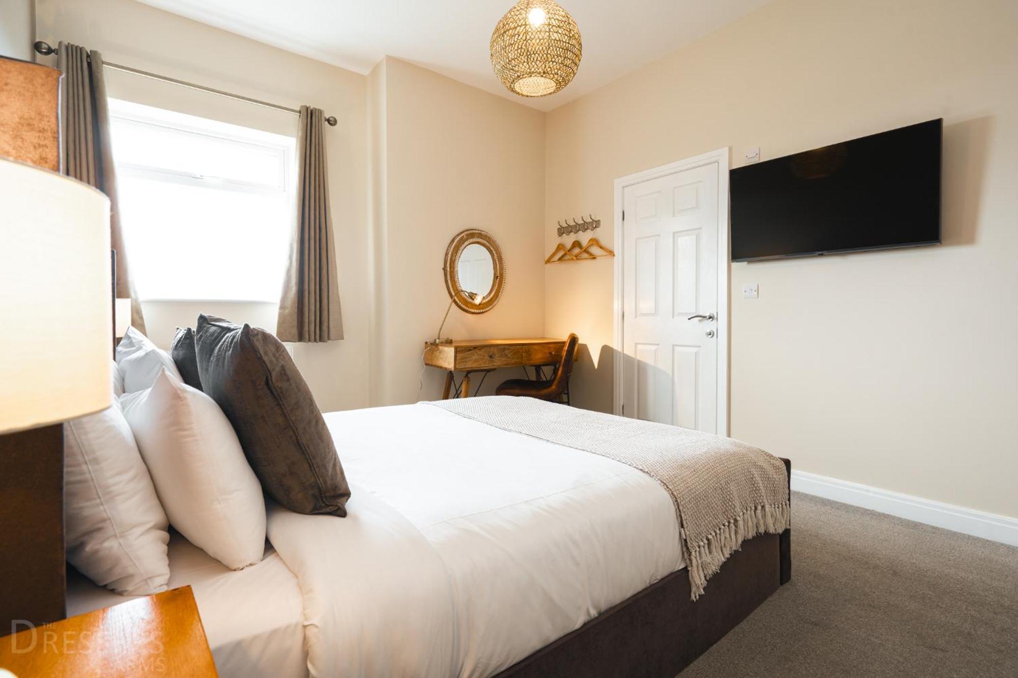 Rooms At The Dressers Arms チョーリー エクステリア 写真